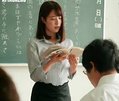 สบตาแค่ครั้งเดียวก็ยอมใจ เปิดเสน่ห์ Hikari Ninomiya จากสาวหน้าใสสู่ไอคอนสายตาพิฆาตที่ใครก็หลงรัก